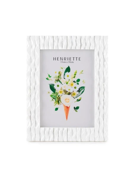 Henriette - Ondine Ostuni Frame - White