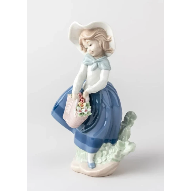Lladró - Girl with Bag Sculpture - Porcelain