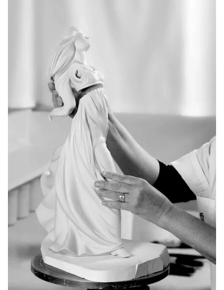 Lladró - Mother Sculpture My Beautiful Baby - Matte White