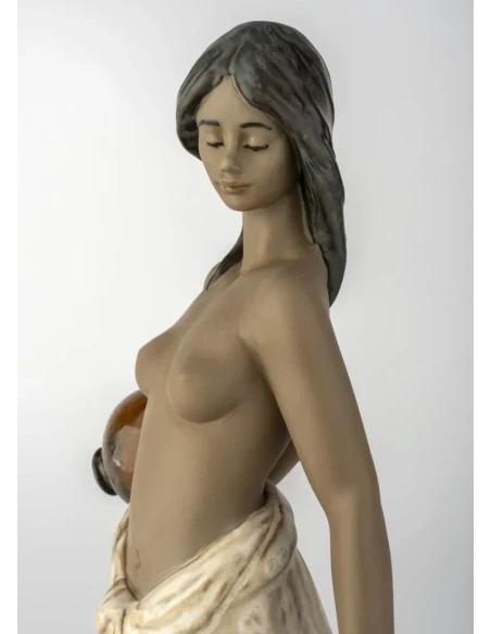 Lladró - Scultura Acquaiola - Gres Porcellanato