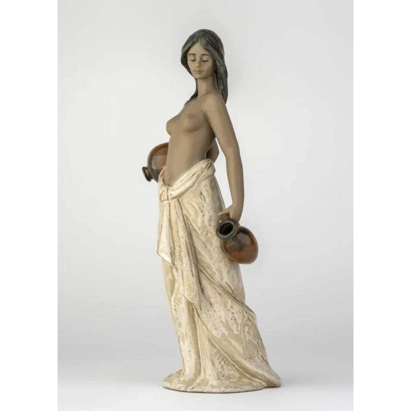 Lladró - Water Tank Sculpture - Porcelain Stoneware