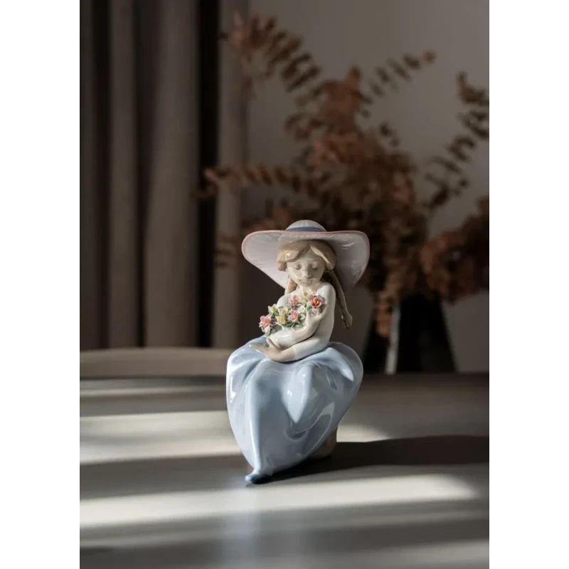 Lladró - Girl with Flowers Sculpture - Porcelain