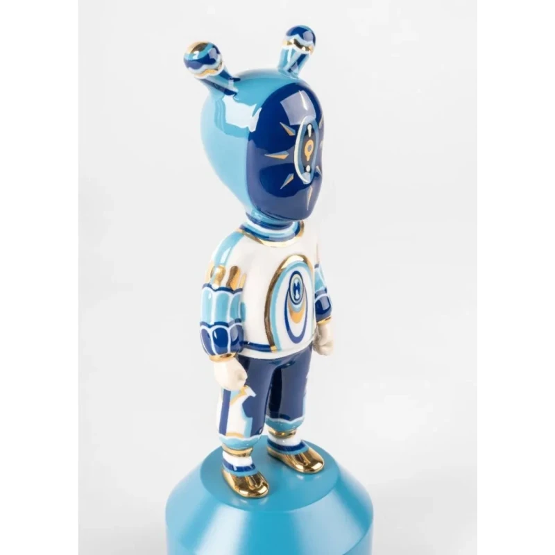 Lladró - Scultura The Guest by Kzeng Jiang - Blu