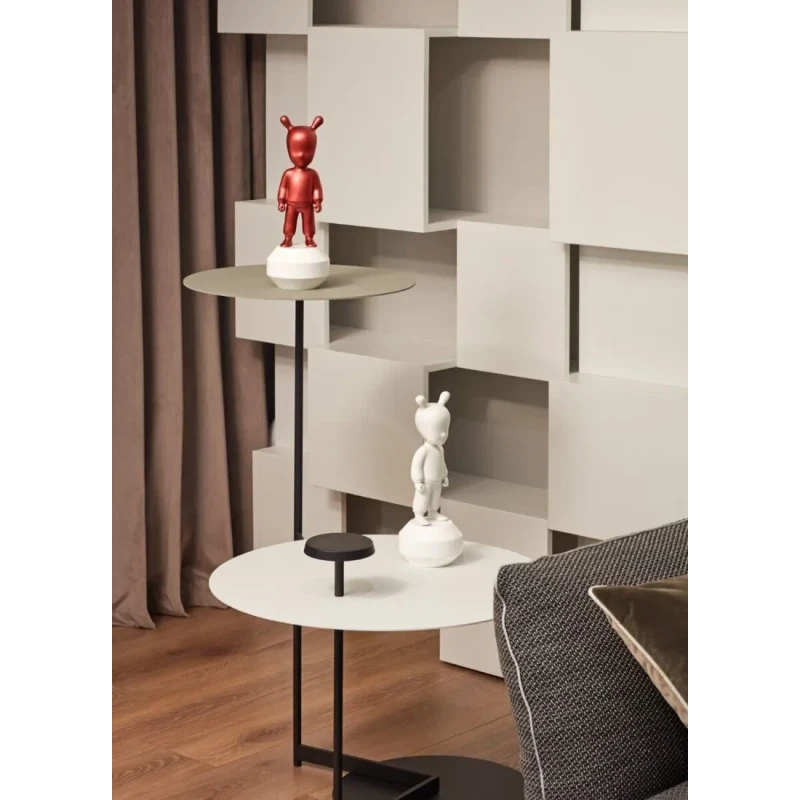 Lladró - The Metallic Red Guest Sculpture - Metallic Red / White