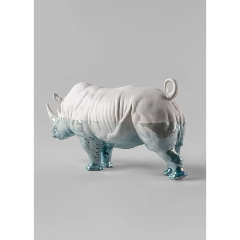 Lladró - Rhino Sculpture - Underwater