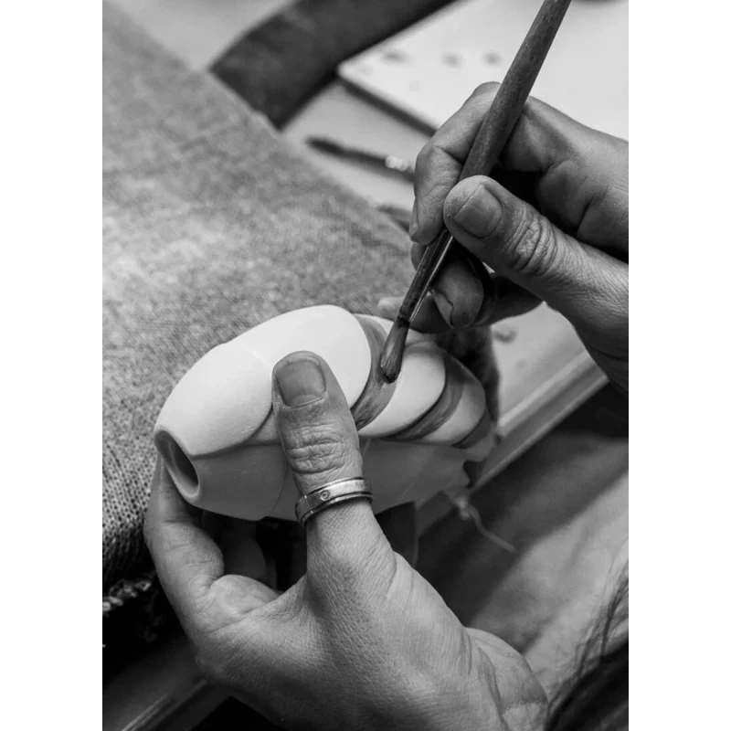 Lladró - Bee Sculpture - Porcelain