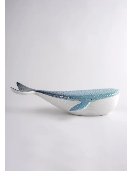 Lladró - Whale Sculpture - Porcelain