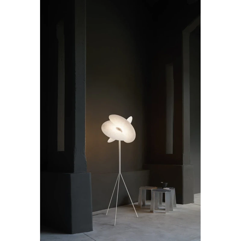 Luceplan - Levante Lampada da Terra - Bianco