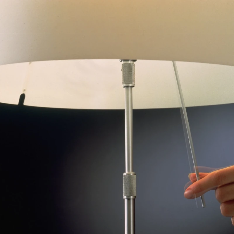 Luceplan - Costanza Lampada da Terra - Stelo Telescopico Ottone