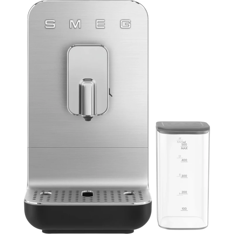 Smeg - Automatic Coffee Machine with Milk System - Black