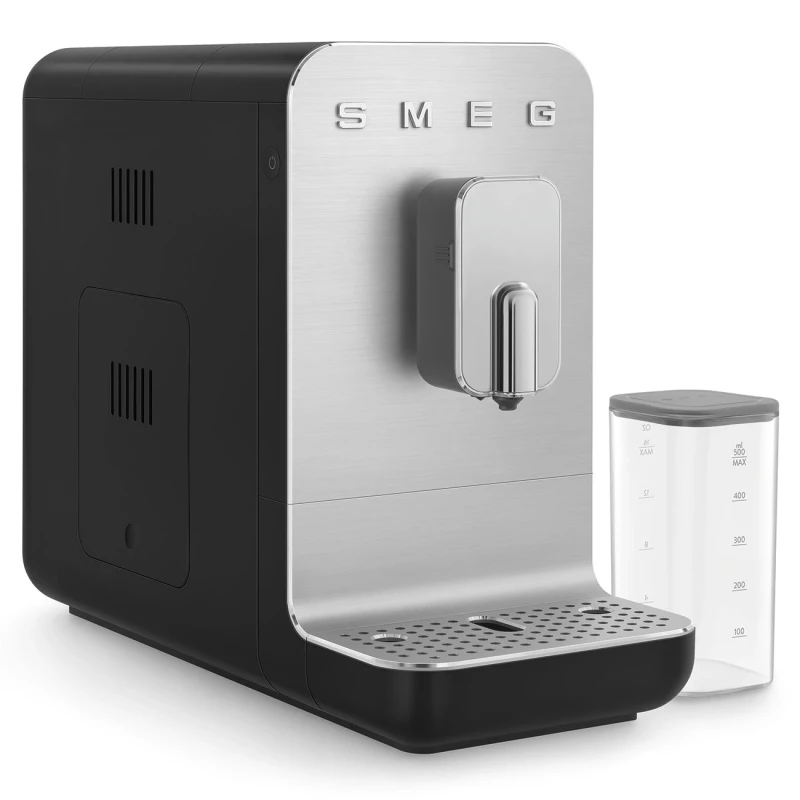 Smeg - Automatic Coffee Machine with Milk System - Black