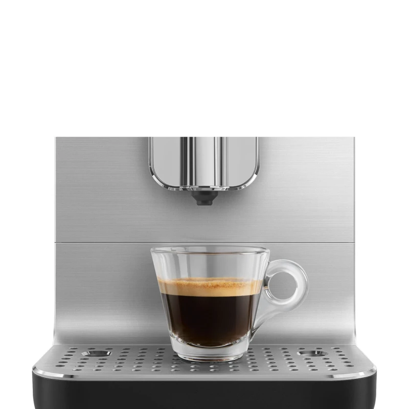 Smeg - Macchina da Caffè Automatica con Sistema Latte - Nero