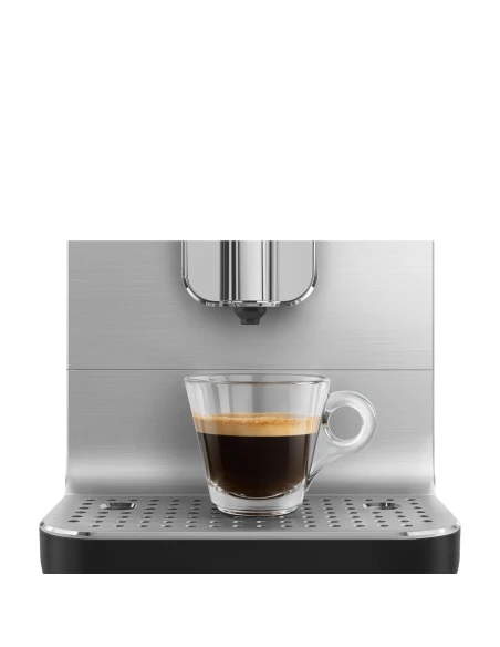 Smeg - Macchina da Caffè Automatica con Sistema Latte - Nero