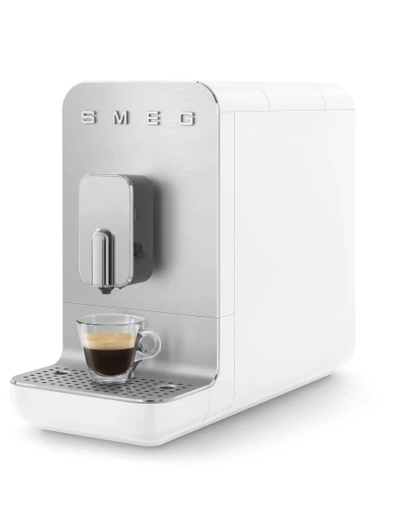 Smeg - Automatic Coffee Machine with Milk System - White