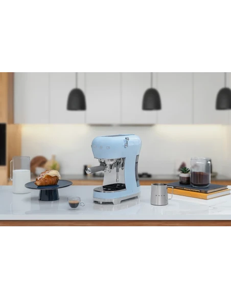 Smeg - Macchina da Caffè Espresso Manuale - Azzurro
