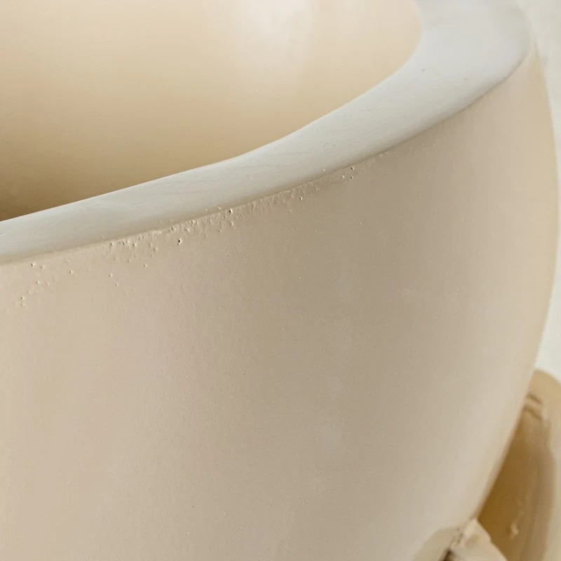 Camacho - Vaso Cachepot Mani - Fibra di Vetro Crema Lucido