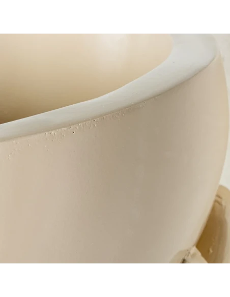 Camacho - Vaso Cachepot Mani - Fibra di Vetro Crema Lucido