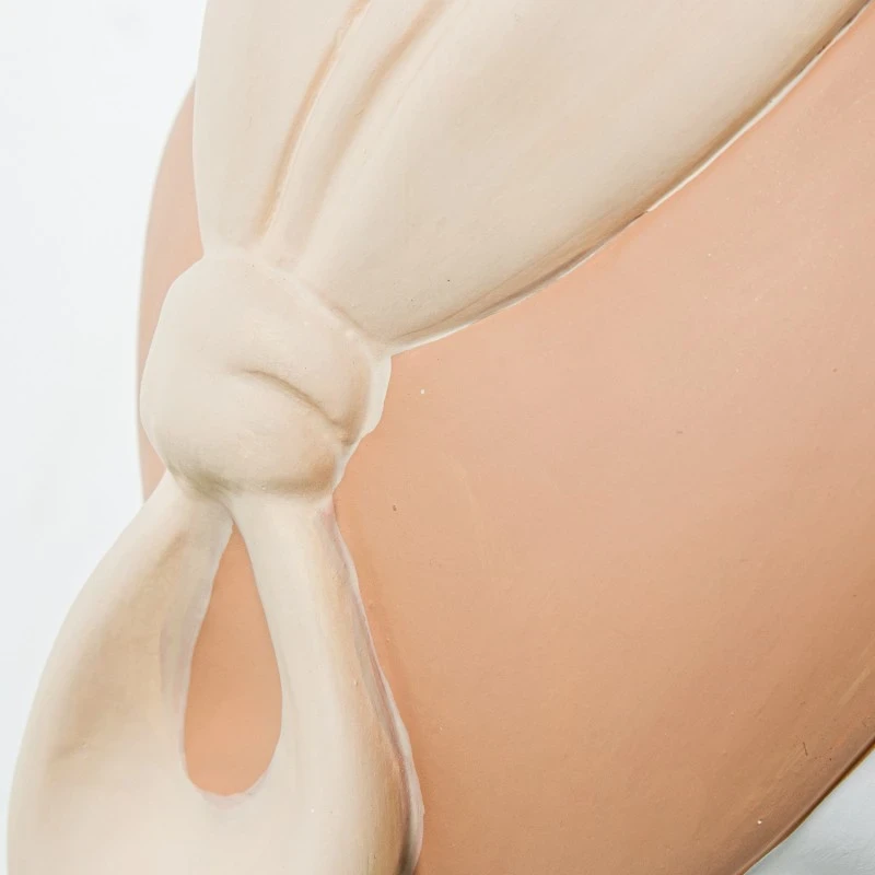 Camacho - Ceramic Sculpture Girl with Ribbon - White / Cream