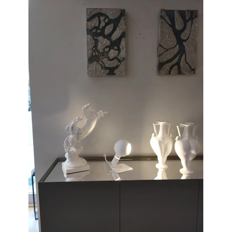 Filotto - Lampada da Tavolo / Comodino Magnetica Iride Camo - Bianco