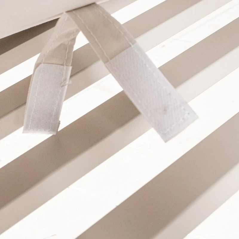 Camacho - Set Salotto da Giardino con Divano a 3 Posti, 2 Poltrone e Tavolino - Alluminio Crema | Polywood