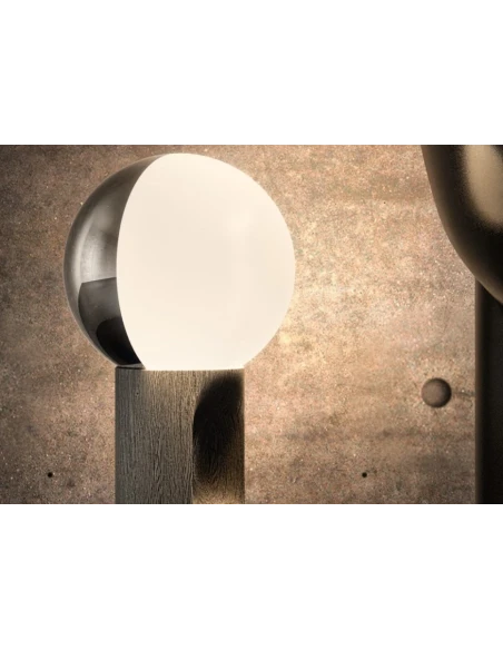 Penta - Je Suis Lampada da Tavolo - Bianco Argento / Rovere Antracite