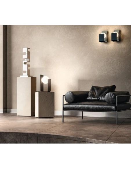 Penta - Morsetto Table Lamp - Matte Black