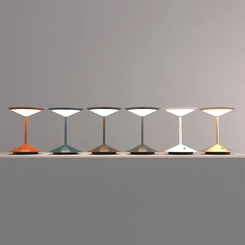 Penta - Narciso Lampada da Tavolo Ricaricabile - Grigio
