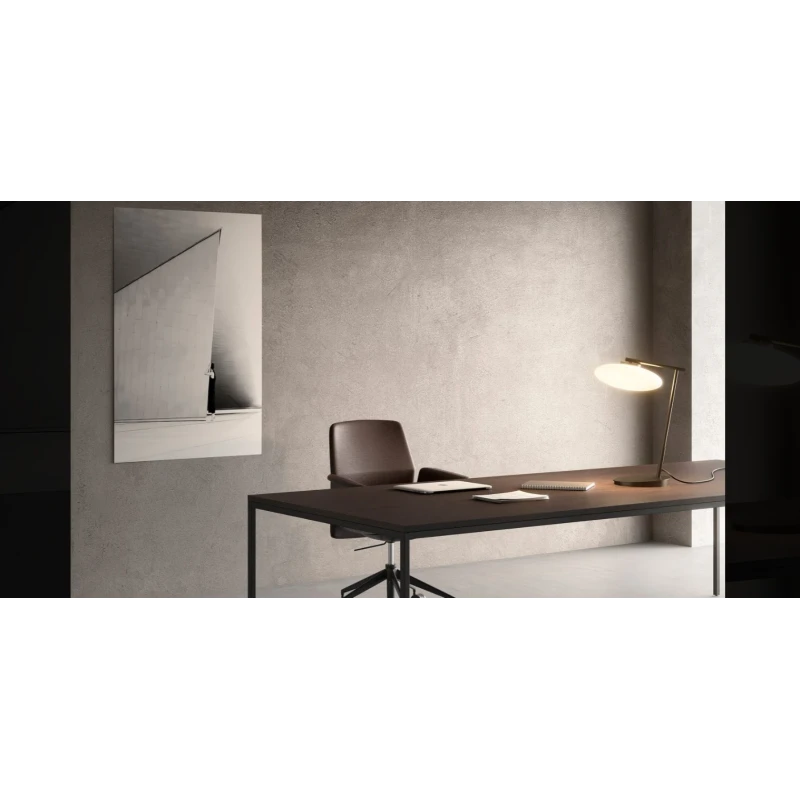 Penta - Mamì Lampada da Tavolo - Nero Opaco / Bianco Acidato