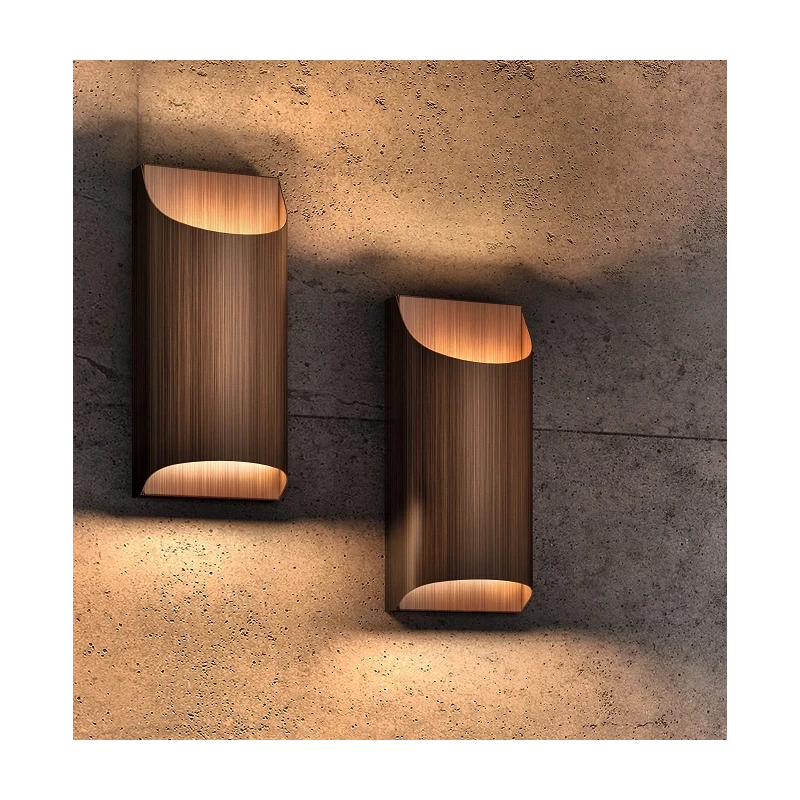 Penta - Aprile Wall Lamp - Brushed Bronze
