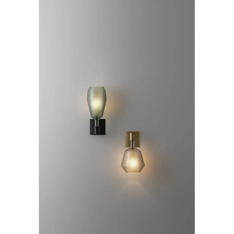 Penta - Mom Fatty Wall Lamp - Matte Gold Frame
