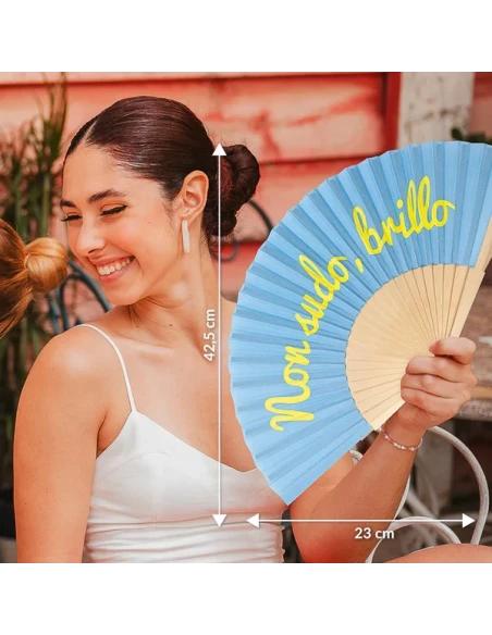 Fisura - "Non Sudo, Brillo" Hand Fan - Phosphorescent Blue
