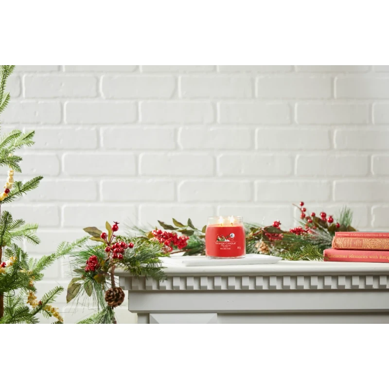 Yankee Candle - Christmas Eve Medium Jar