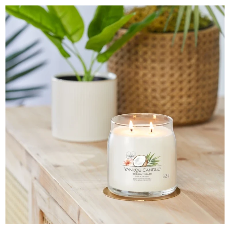 Yankee Candle - Coconut Beach Candela in Giara Media