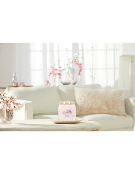 Yankee Candle - Pink Cherry & Vanilla Candela in Giara Media