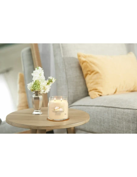 Yankee Candle - Vanilla Cupcake - Candela in Giara Media