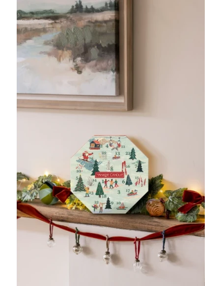 Yankee Candle - Garland Advent Calendar - 24 Days of Fragrance