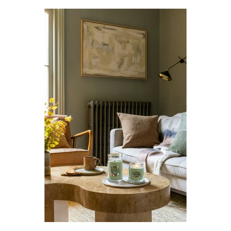 Yankee Candle - Enchanted Orchard - Medium Jar Candle