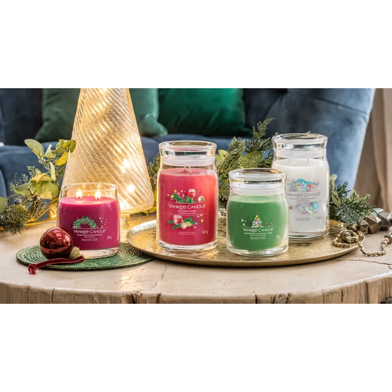 Yankee Candle - Sparkling Winterberry - Candela in Giara Media