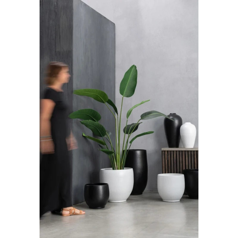 J-Line - Ying Planter - Black Ceramic