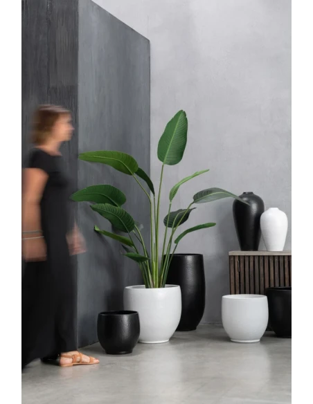 J-Line - Ying Planter - Black Ceramic