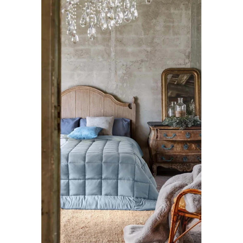 Blanc MariClò - Diamante Collection Quilt - Light Blue