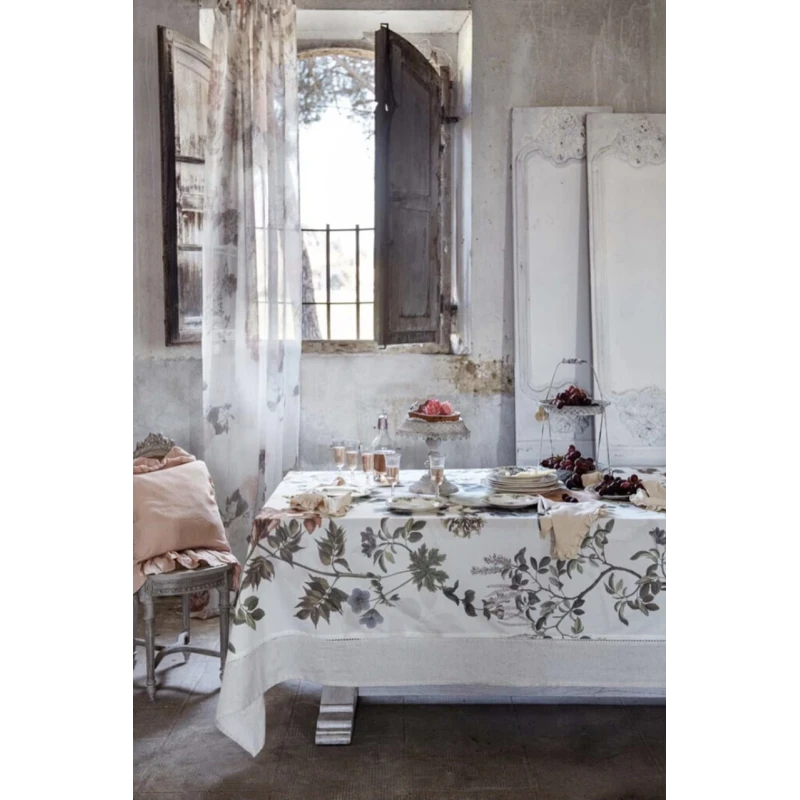 Blanc MariClò - Secret Garden Collection Tablecloth - 178 x 268 cm